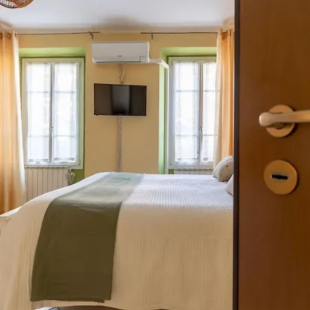 Appartamento Domus Botanica Loft 2 Passi Dalla Stazione/centro