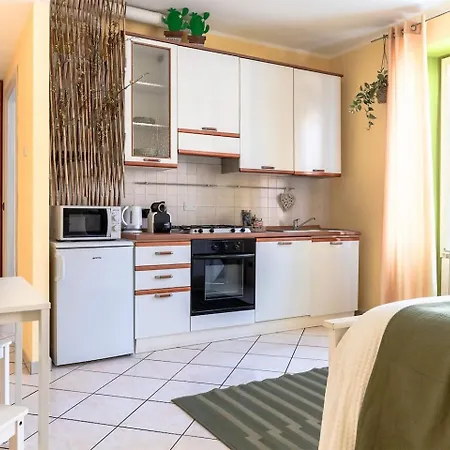 Domus Botanica Loft 2 Passi Dalla Stazione/centro