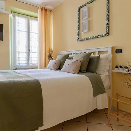 Appartement Domus Botanica Loft 2 Passi Dalla Stazione/centro Domodossola