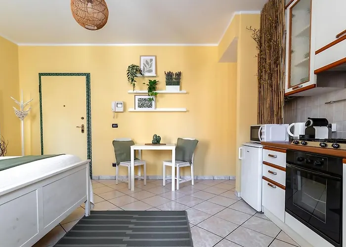 Domus Botanica Loft 2 Passi Dalla Stazione/centro Apartment *