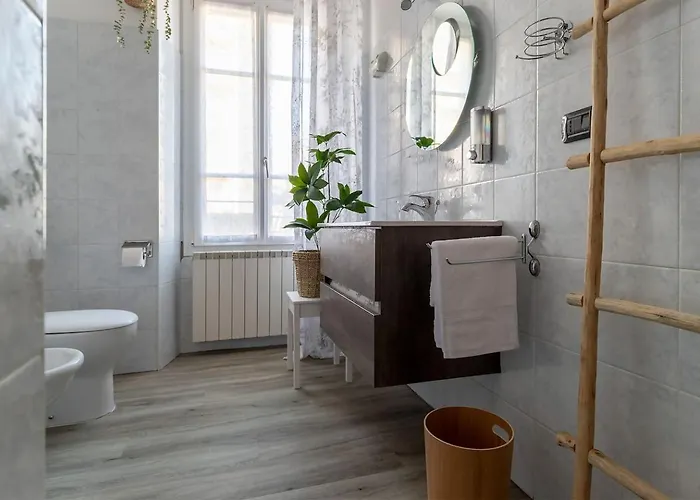 Appartamento Domus Botanica Loft 2 Passi Dalla Stazione/centro Domodossola